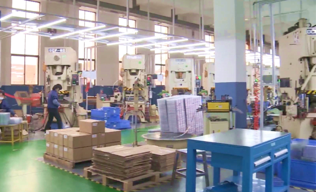 广东罗定产业转移工业园 142家企业入驻，产值破756亿元，电容器产业成新引擎